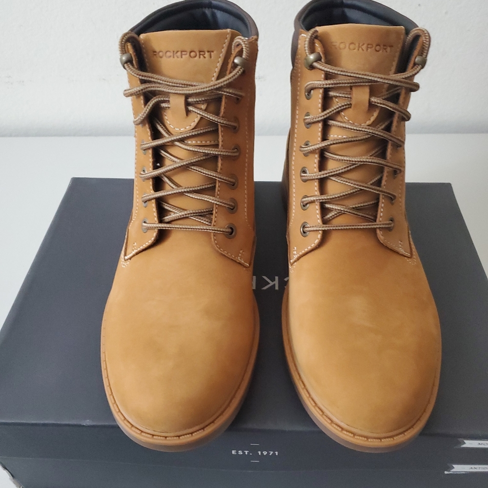 ROCKPORT TOUGH BUCKS PT BOOT US 9.5M